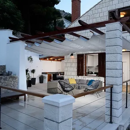Apartment Divine View